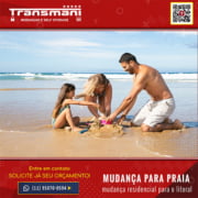 família na praia