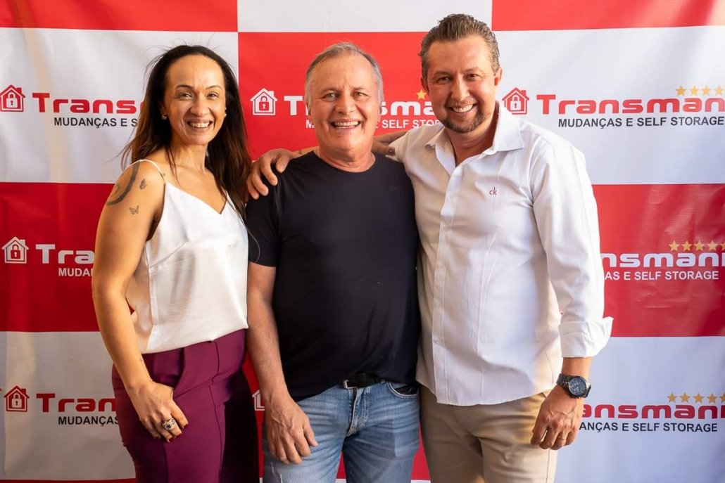 7. Como a Transmani cuida do que é da sua família Na Transmani, cada box individual é tratado com o mesmo cuidado que se espera de quem ente