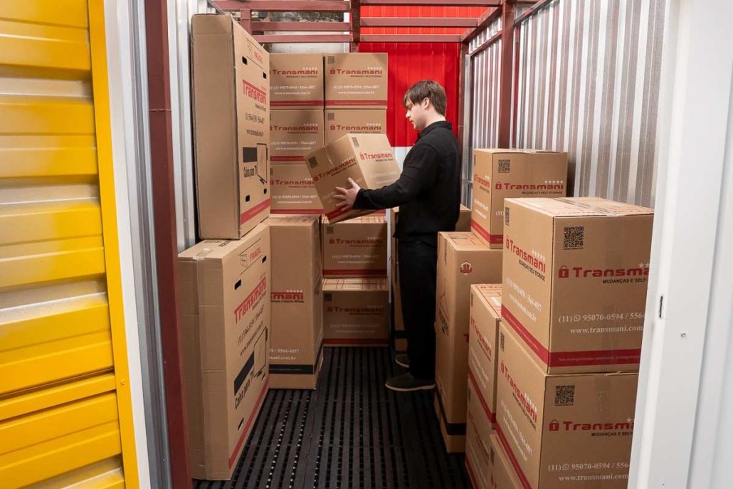 1. O que define uma boa empresa de mudança Antes de fechar contrato com qualquer transportadora, vale entender quais critérios realmente sep